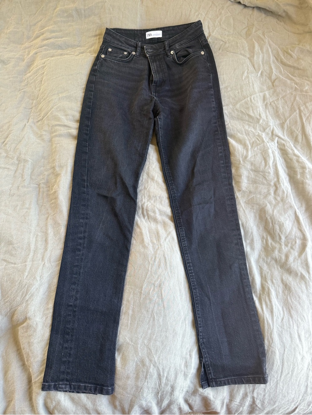 Zara Washed Black Straight-Leg Jeans Size 4